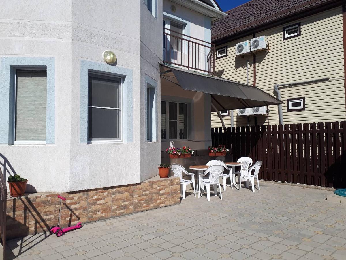 Guest House Zhasmin Vityazevo Exterior photo